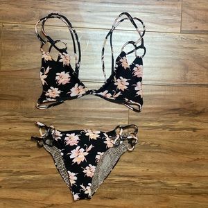 ACACIA Aloha two piece vintage set